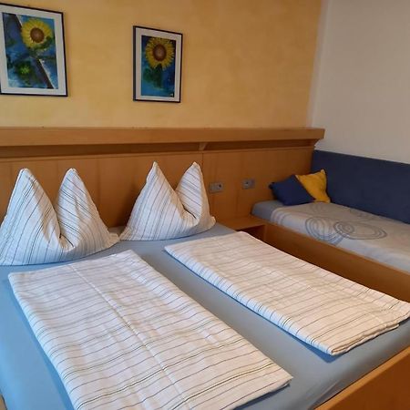 Bed and Breakfast Weingut Gastehaus Palkowitsch Illmitz Exterior foto