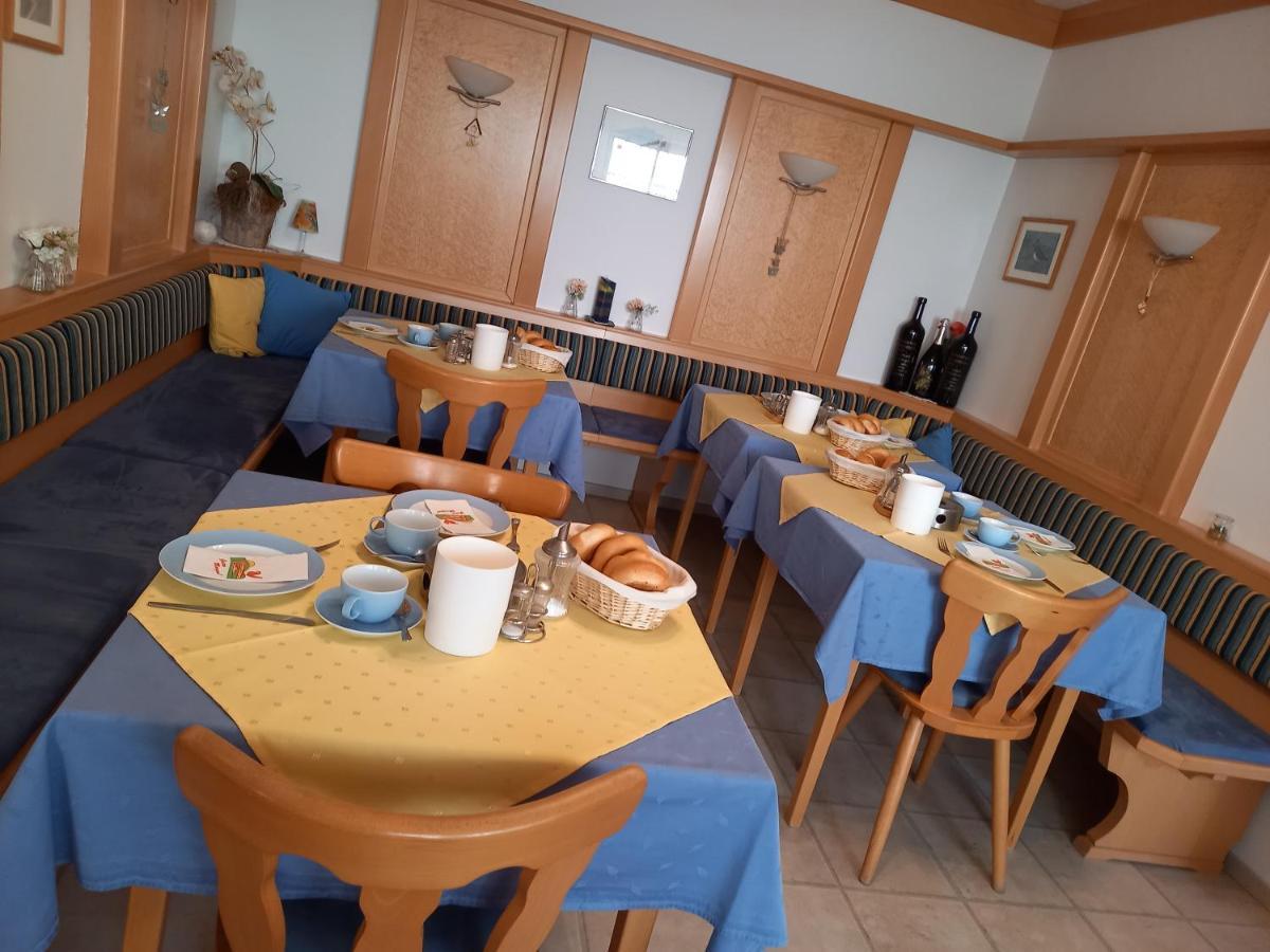 Bed and Breakfast Weingut Gastehaus Palkowitsch Illmitz Exterior foto